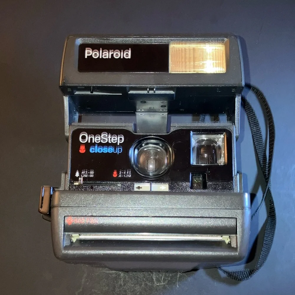 Polaroid OneStep CloseUp Camera